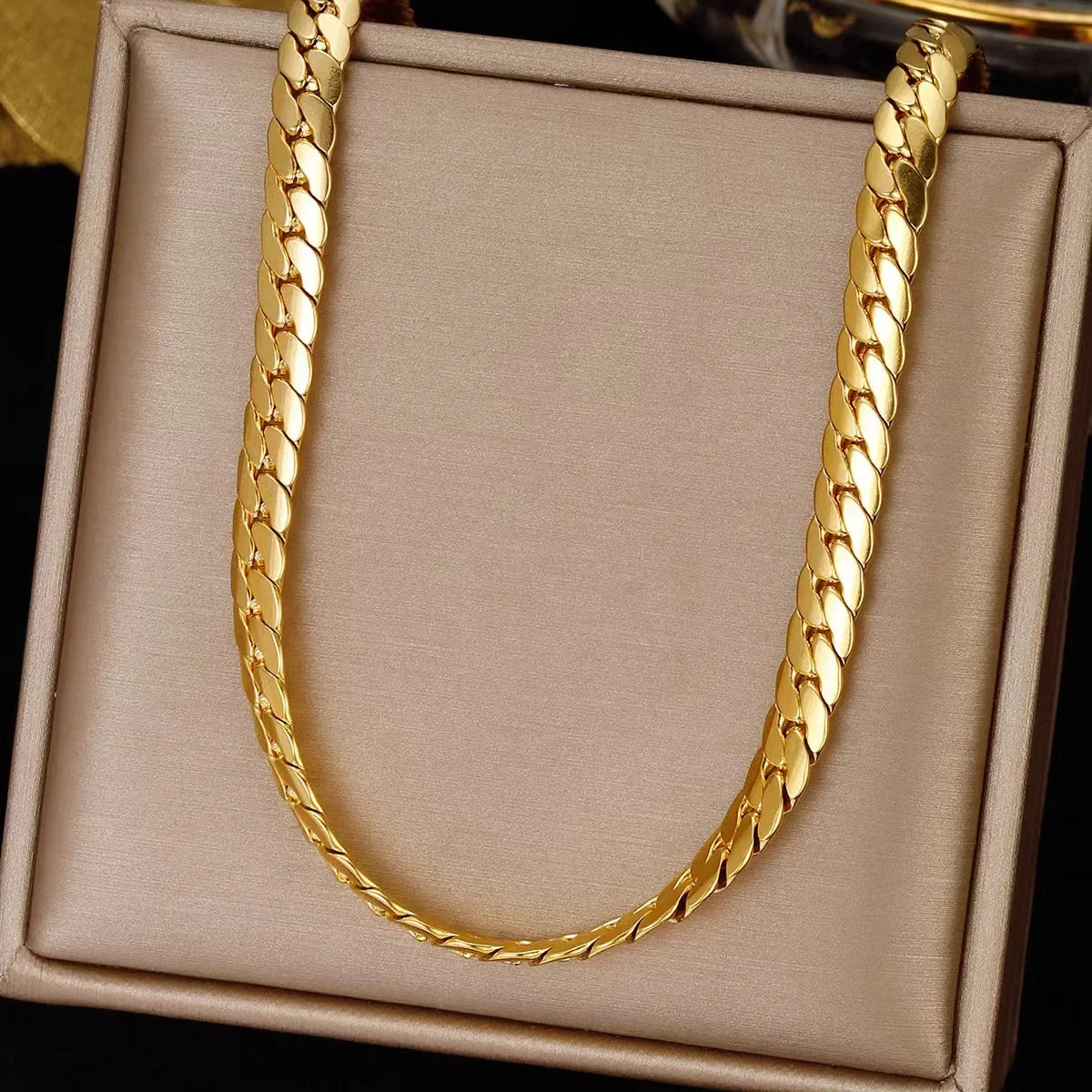 Collar Ajustable Seúl - detalle